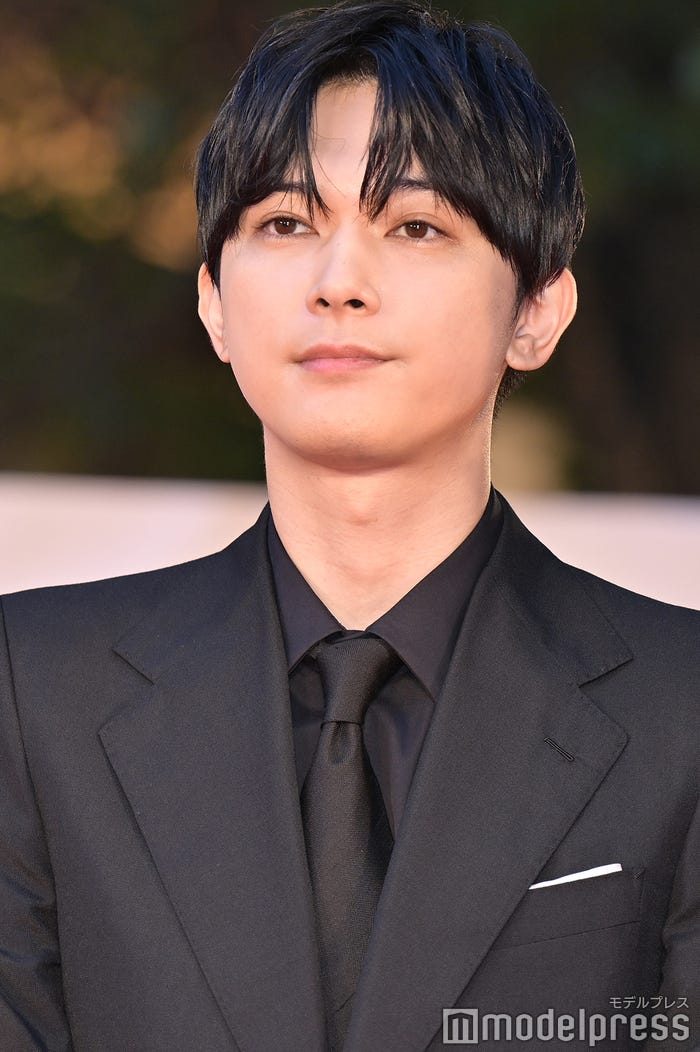 吉沢亮(C)モデルプレス