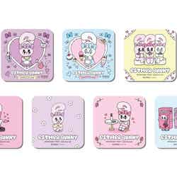 メニュー注文でオリジナルホログラムコースター(全9種)1品につき1枚ランダムでプレゼント(C)esther kim.All Rights Reserved