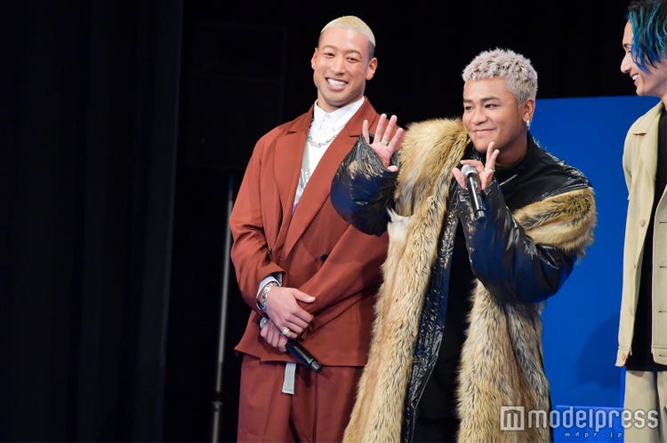 画像1/63) 三代目JSB・ELLY、猛暑日にファーコート 豪華すぎる私服に 