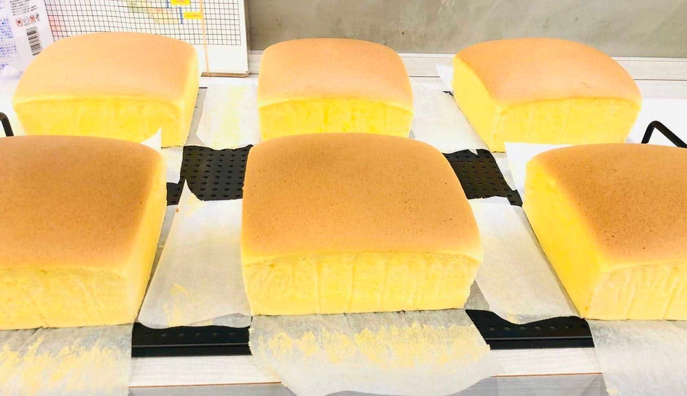 プレミアム純生カステラ／ホール ¥1,080ハーフ ¥650 （税込）（提供画像）