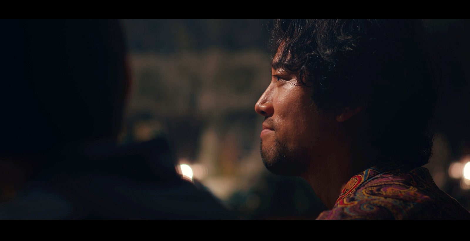 桐谷健太「ルリモハリモ」MVより（提供写真）