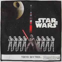 SW／TS ミニハンカチDark side／Light side各￥540／（C）2015 Lucasfilm Ltd. & TM. All Rights Reserved.（C）TOKYO-SKYTREE