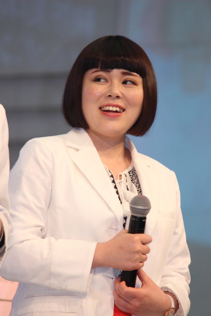 ブルゾンちえみ、オースティン・マホーンとのコラボとビッグサプライズにネット上では羨望の声続出。「羨ましい」 モデルプレス