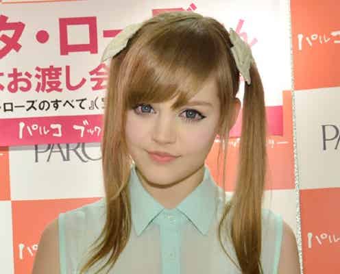 “リアルバービー人形”と話題のアメリカ人美少女に日本ファン熱狂
