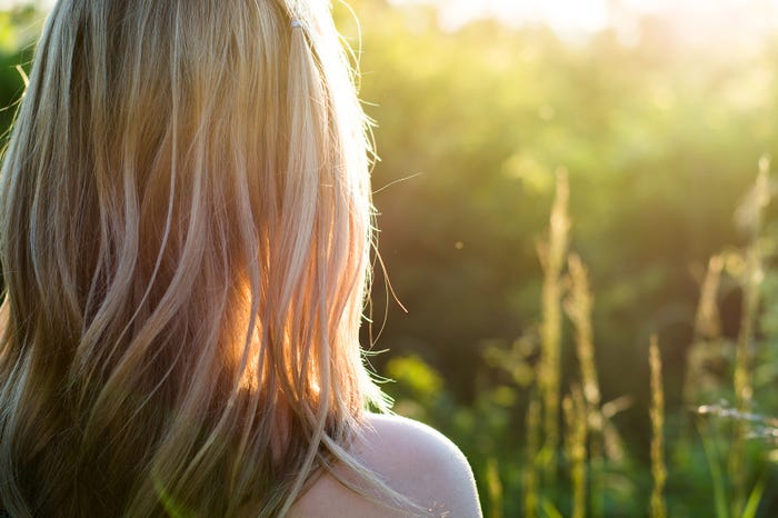 ダメ女ではなくイイ女認定される女性を目指してみては(photo-by-laszlolorik/Fotolia)