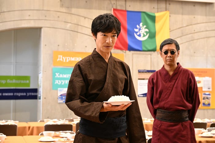 堺雅人、林泰文「VIVANT」第8話より(C)TBS