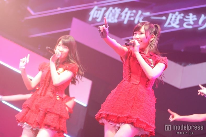 柏木由紀、渡辺麻友