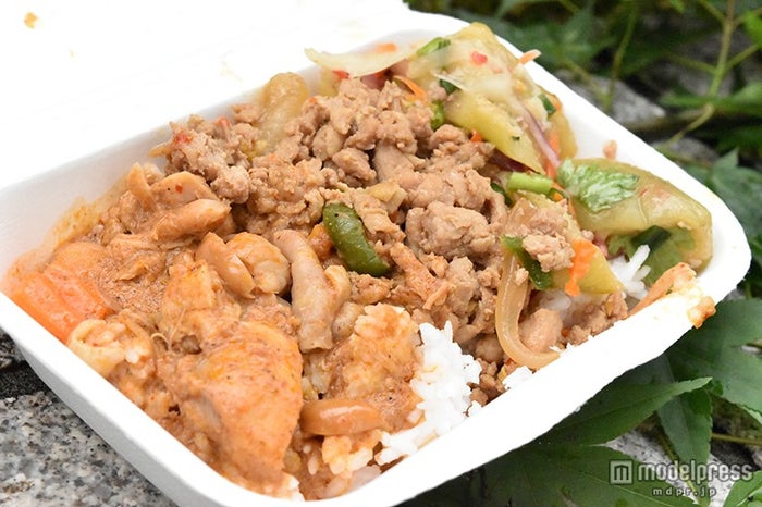「SPICE MARKET」のぶっかけ飯¥500