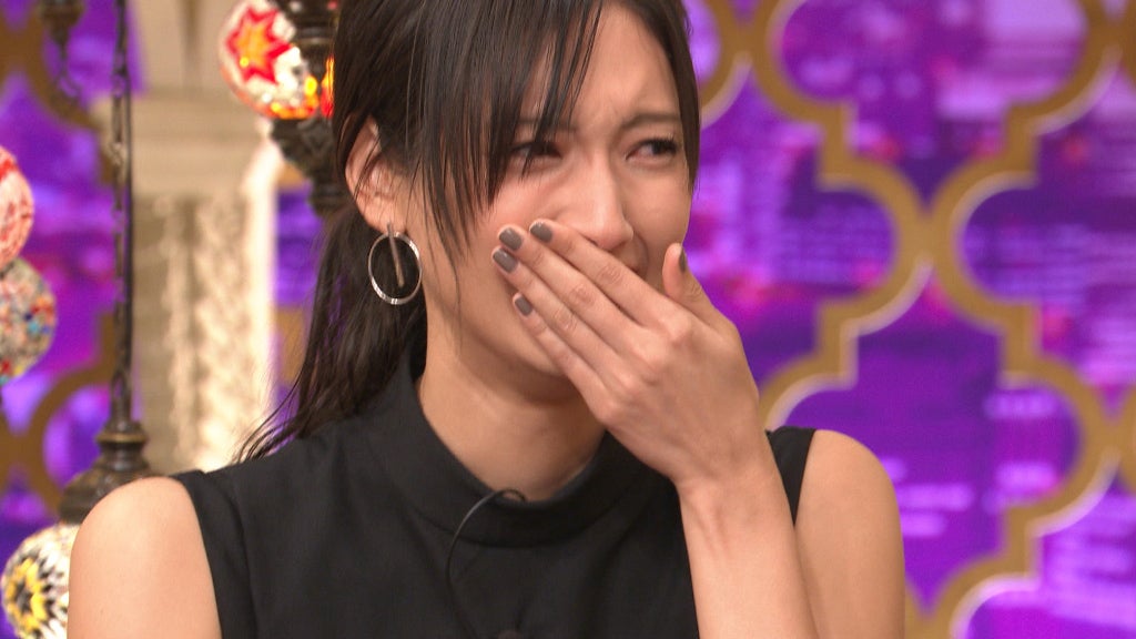 菜々緒、感動サプライズに涙