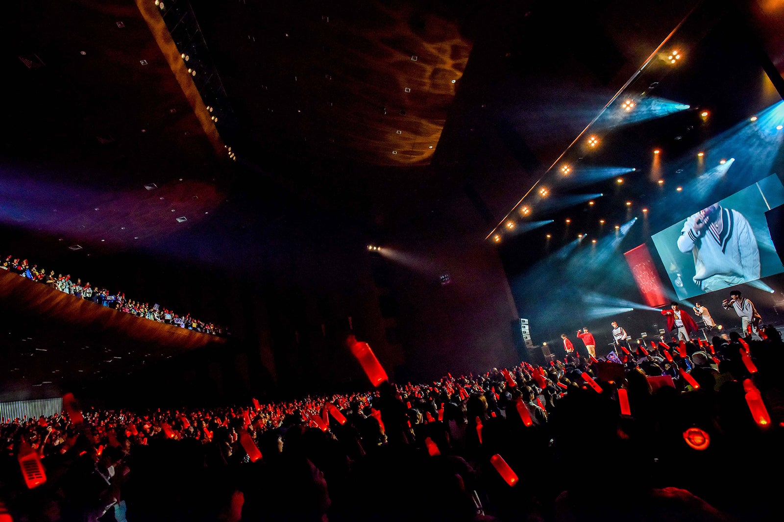 iKON（提供写真）