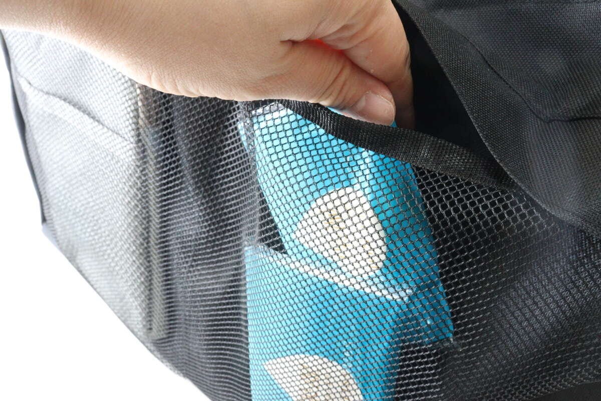 大容量トートバッグ　外ポケット