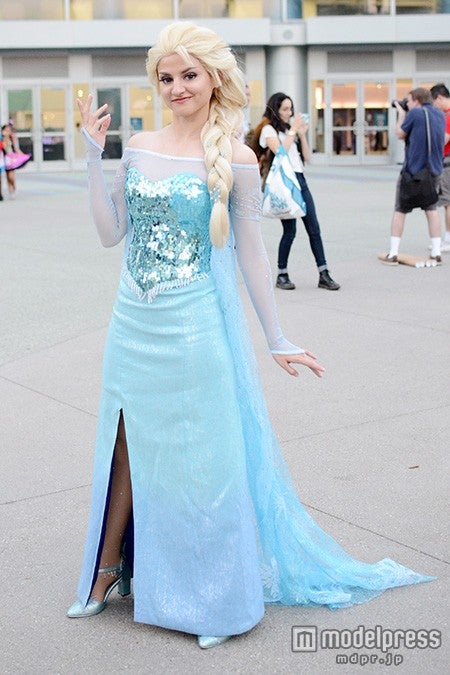 「アナと雪の女王」エルサの仮装