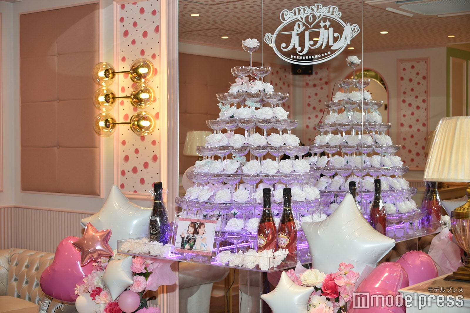 「コンカフェランド」内装（C）モデルプレス