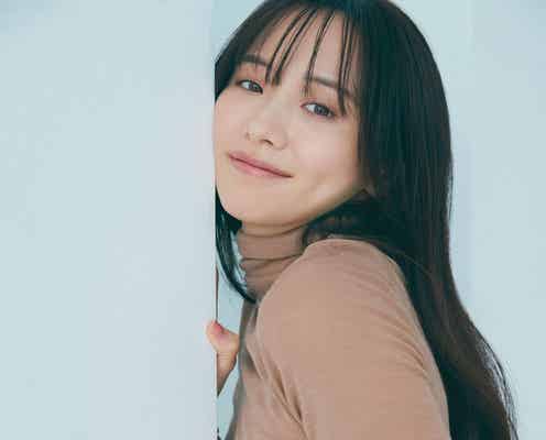 森香澄、タイト衣装で美ボディライン披露