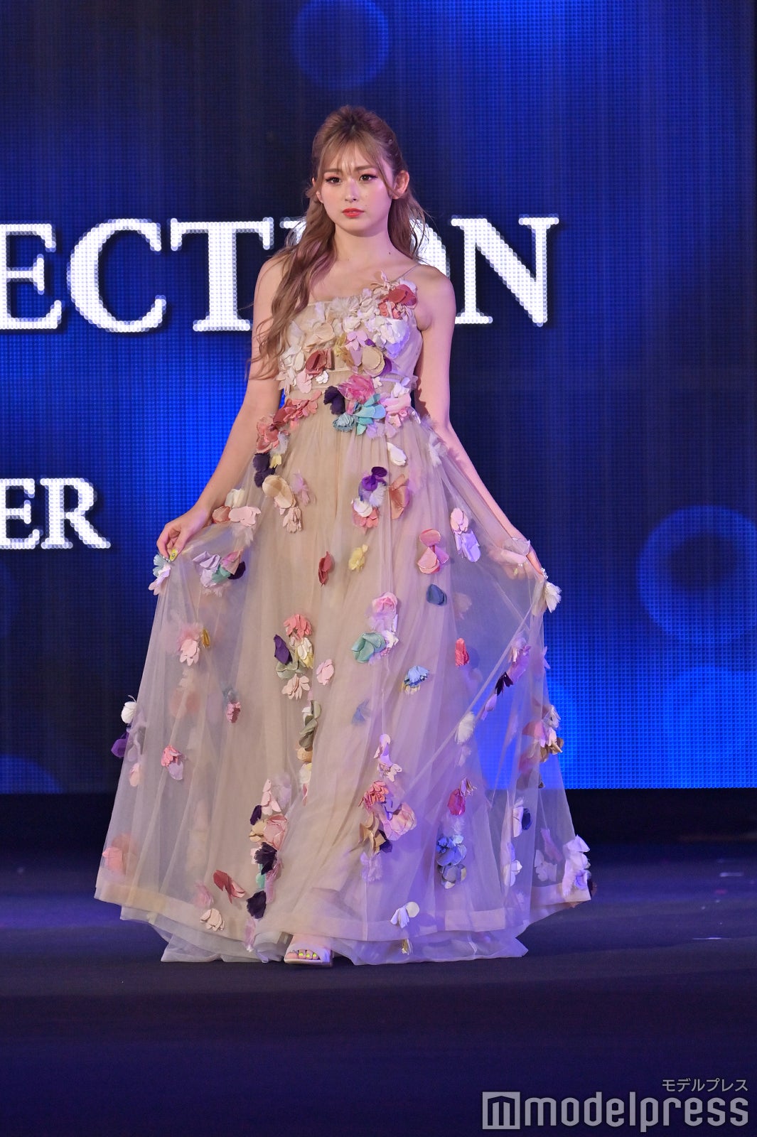 （C）モデルプレス