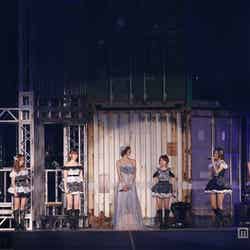 篠田麻里子／「AKB48 2013真夏のドームツアー～まだまだ、やらなきゃいけないことがある～」（C）AKS