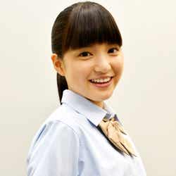 モデルプレスのインタビューに応じた川島海荷(9nine)