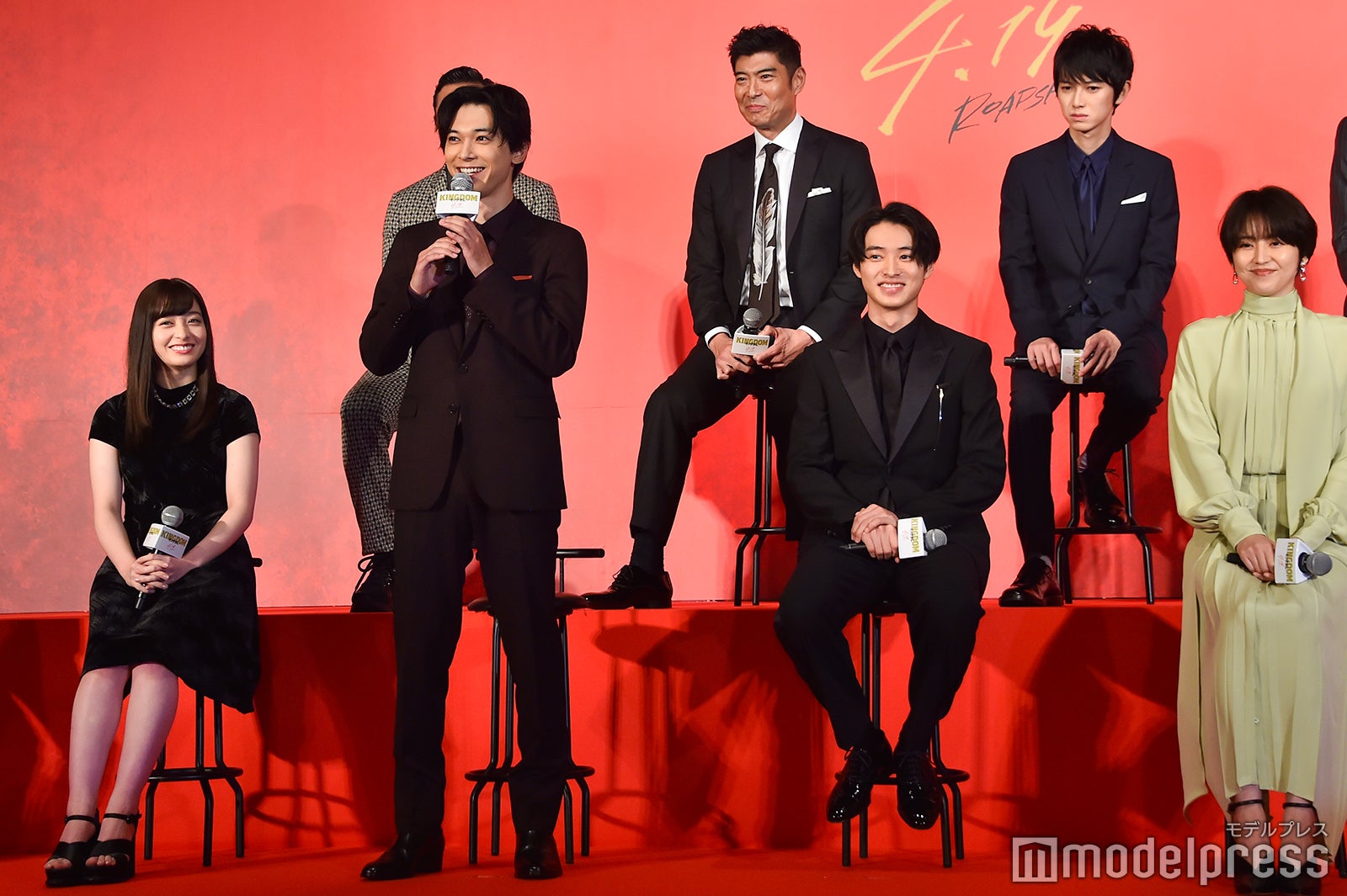 各キャスト挨拶の度に満島真之介＆高嶋政宏から「よっ！」とガヤが飛び笑う／映画『キングダム』製作報告会見（C）モデルプレス