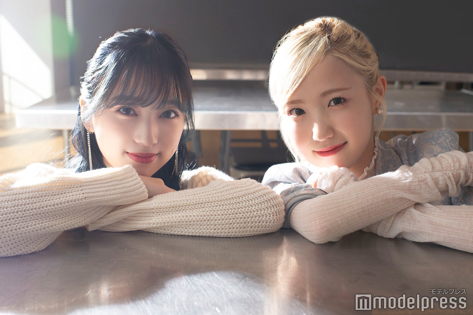 矢吹奈子、本田仁美 （C）モデルプレス