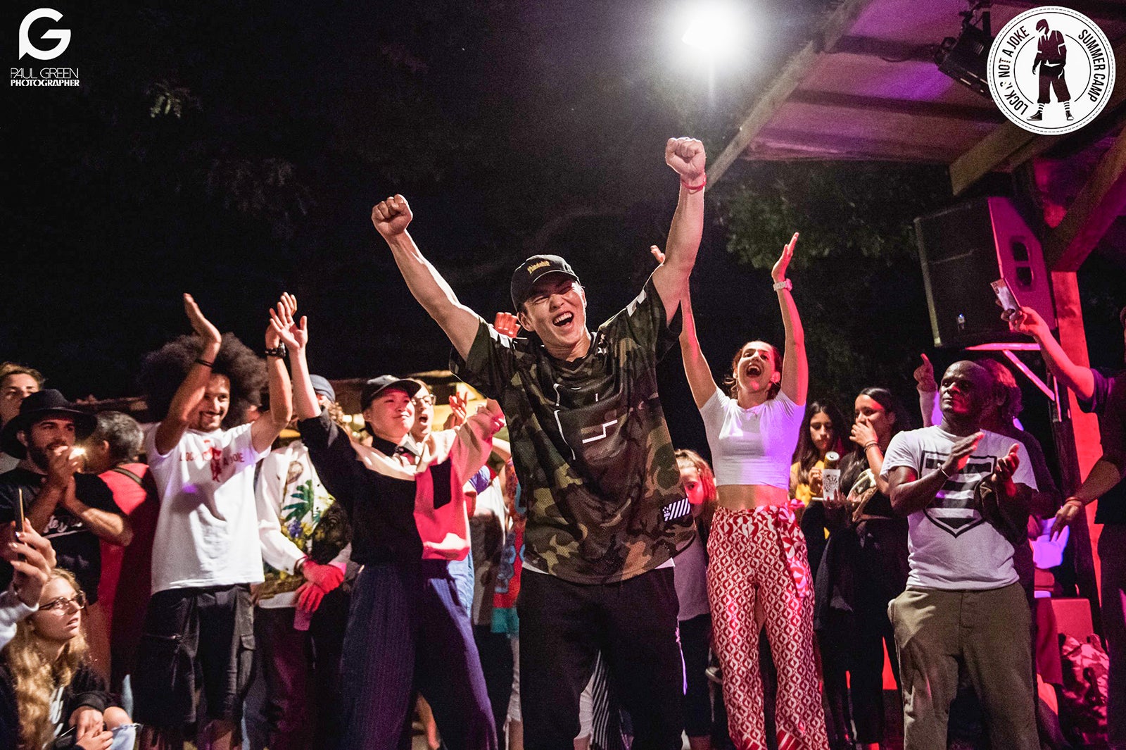 （中央）KENZO（提供画像）