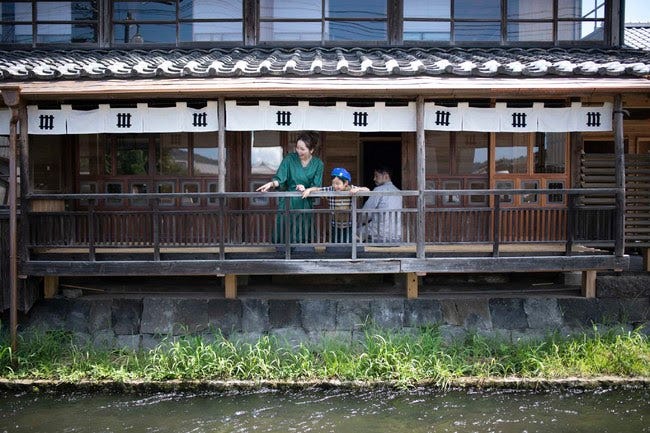 熊本に古民家ホテル「NIPPONIA 甲佐 疏水の郷」涼を感じられる縁側スペースも