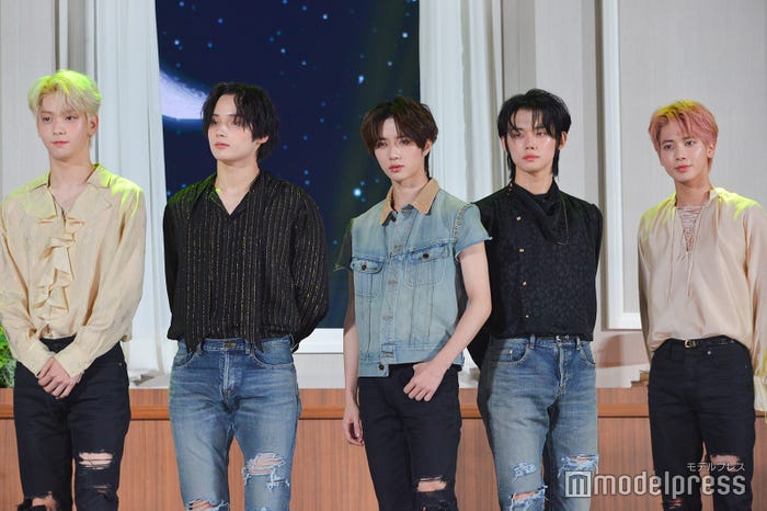 TOMORROW X TOGETHER(C)モデルプレス