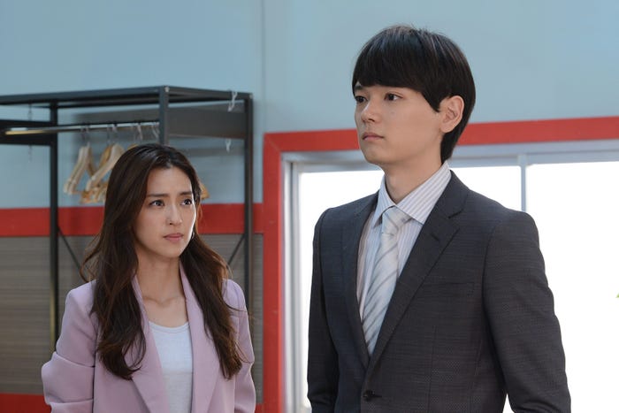 中村アン、古川雄輝/「ラブリラン」第7話より(C)読売テレビ
