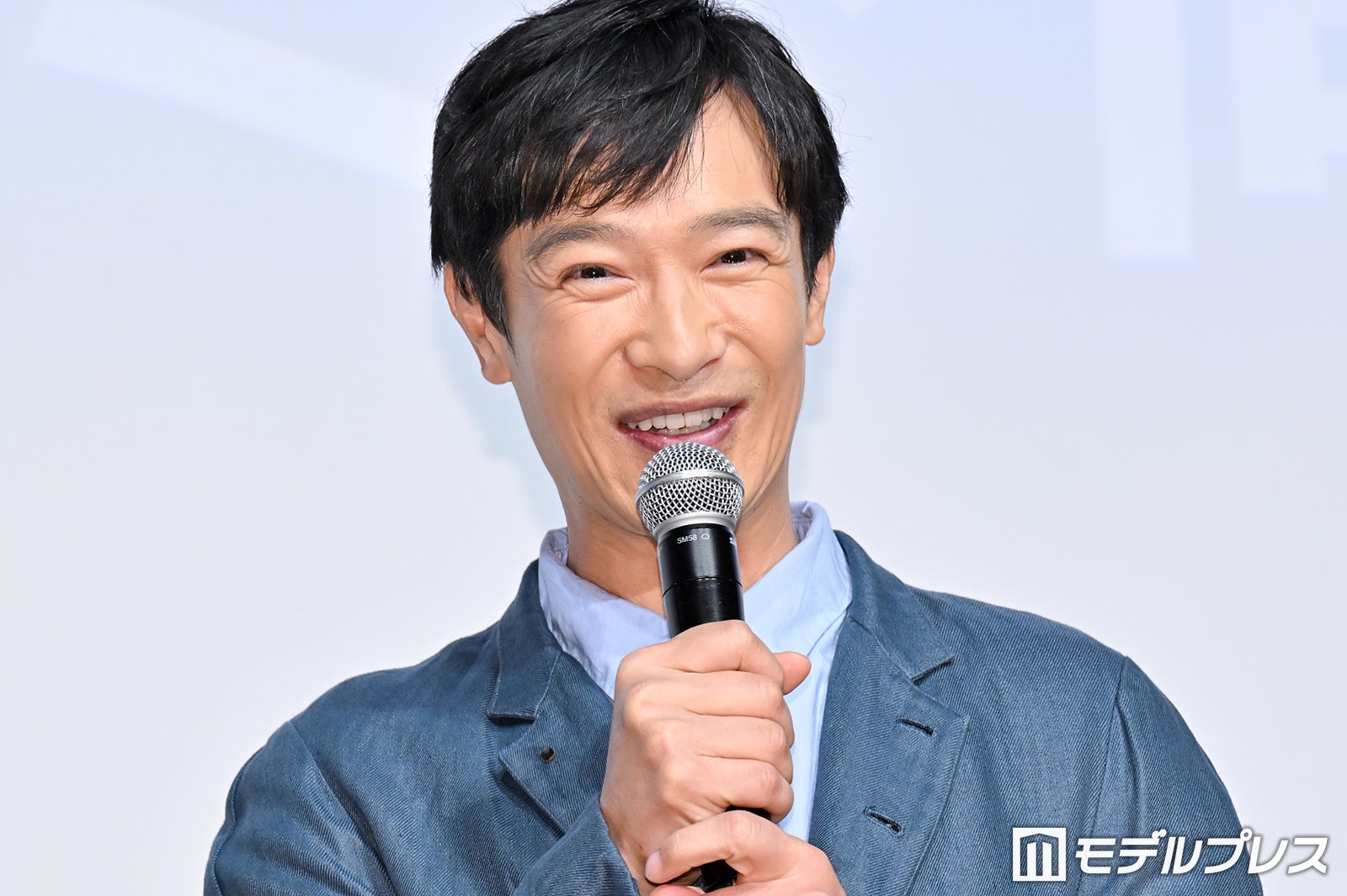 堺雅人「またお尻を蹴ってください」年下女優との再共演熱望