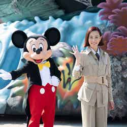ミッキーマウス、木村佳乃（C）2021 Disney Enterprises, Inc. All Rights Reserved.