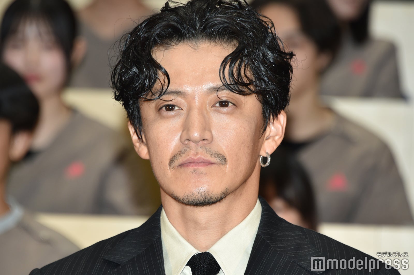 小栗旬（C）モデルプレス