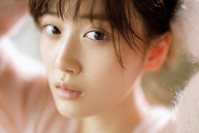 山下美月「CanCam」10月号(2019年8月23日発売)より(画像提供:小学館)