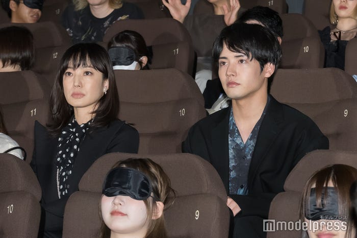 菅野美穂、赤楚衛二(C)モデルプレス