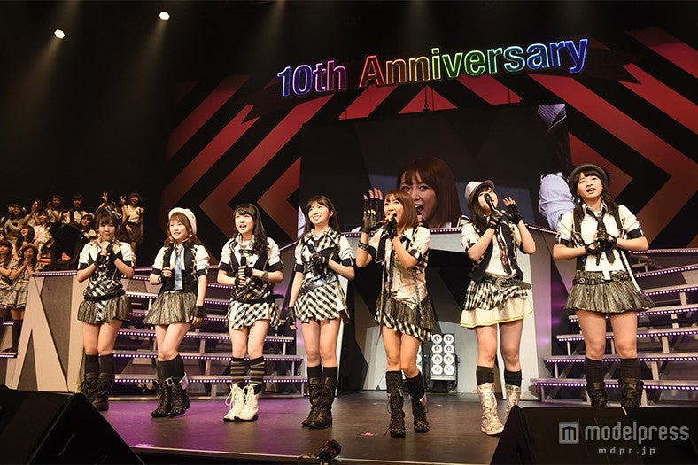 「AKB48リクエストアワーセットリストベスト1035 2015」21日公演より（C）AKS