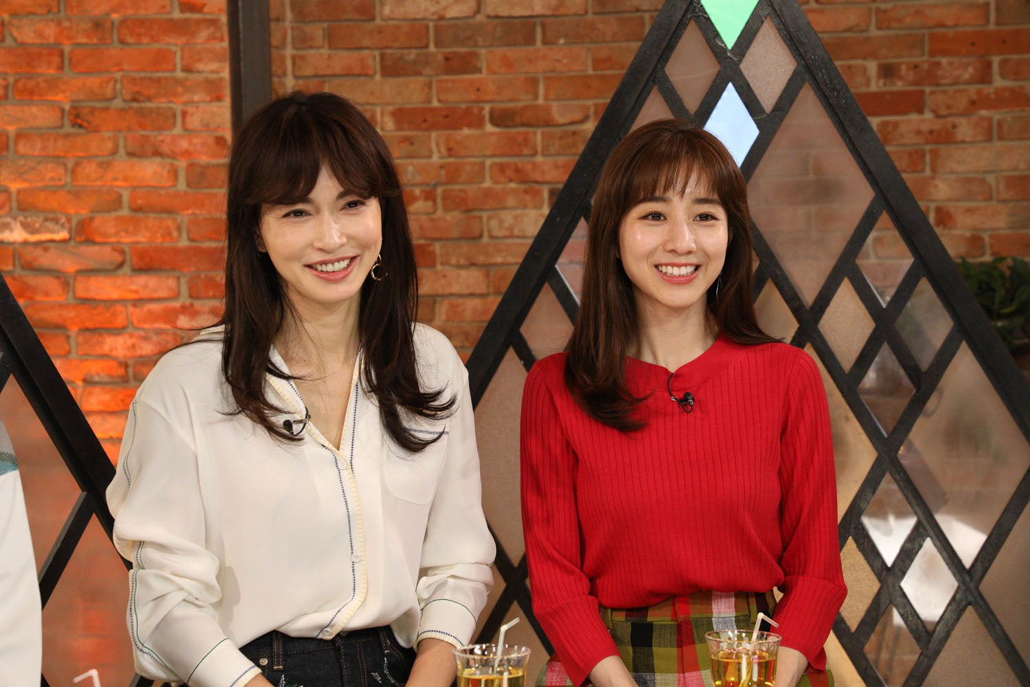 （左から）長谷川京子、田中みな実（写真提供：カンテレ）