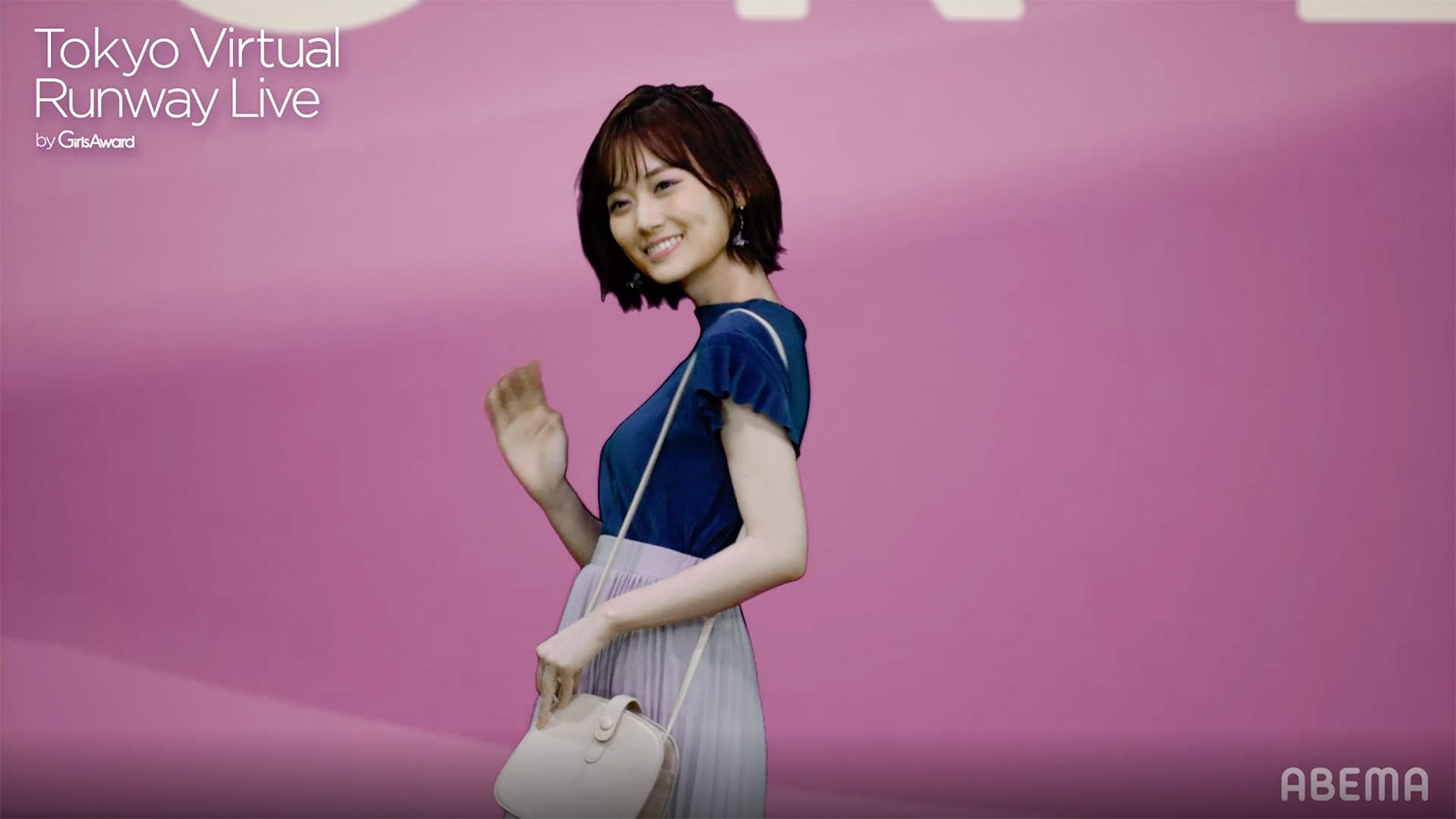 山下美月（C）Tokyo Virtual Runway Live by GirlsAward （C）AbemaTV, Inc.
