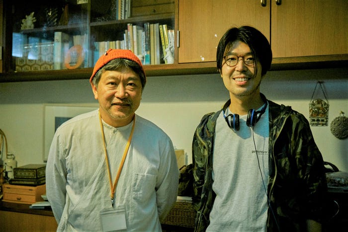 是枝裕和、川村元気/「百花」メイキングカット(C)2022「百花」製作委員会