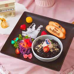 ロマンティックなリゾットプレート税込1,690円(C)Disney