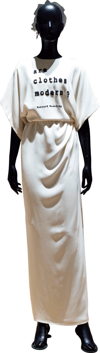 「クリスチャン・ディオール、夢のクチュリエ」／写真：安田如水（文化出版局）