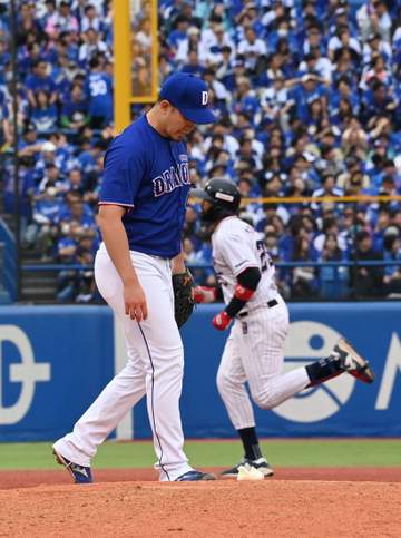 中日がまさか・・・七回に一挙7失点で逆転許す 痛恨の失策でピンチ広げ高橋宏斗がまさか5失点 ベンチでぼうぜん