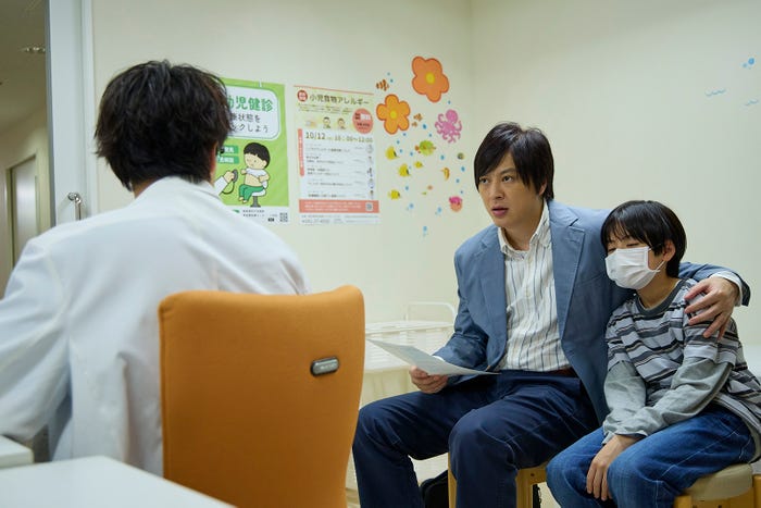 塚本高史、三浦綺羅「放課後カルテ」第5話(C)日本テレビ