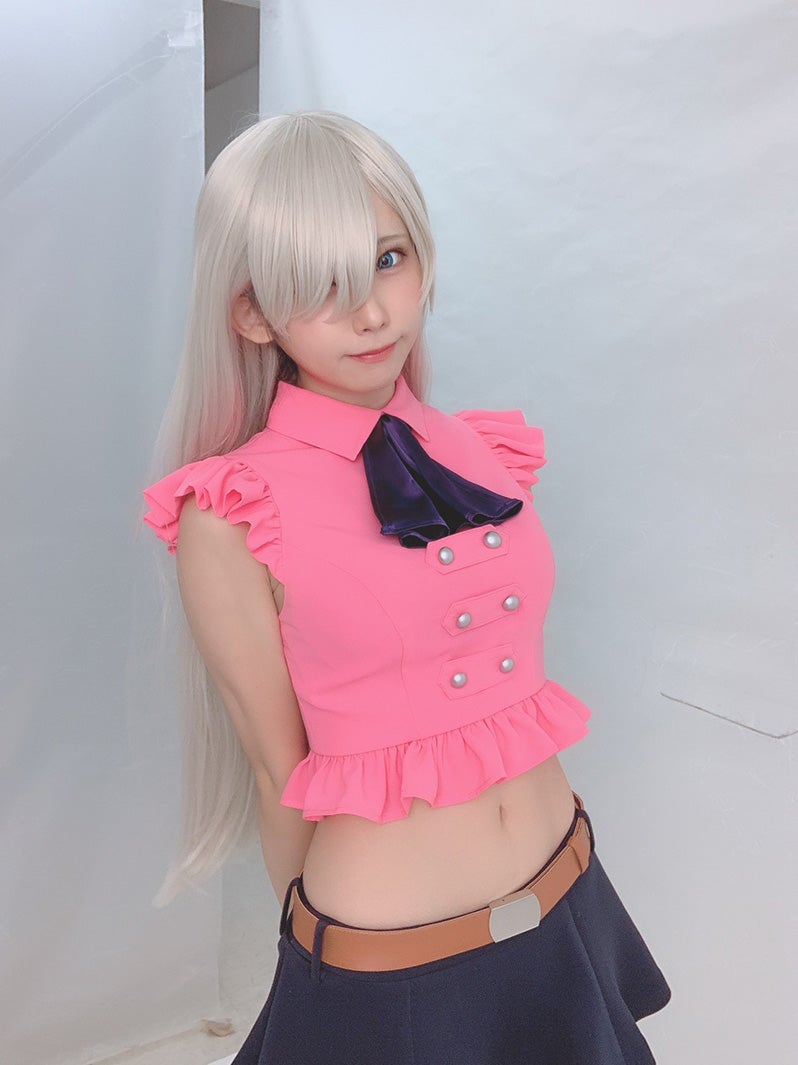 えなこ（C）週刊少年マガジン