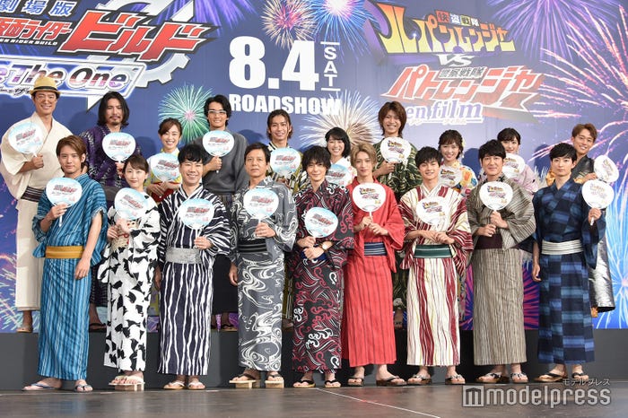 (前列左から)赤楚衛二、松井玲奈、藤井隆、勝村政信、犬飼貴丈、伊藤あさひ、結木滉星、田中直樹、濱正悟(後列左から)前川泰之、水上剣星、滝裕可里、越智友己、武田航平、高田夏帆、横山涼、工藤遥、奥山かずさ、元木聖也(C)モデルプレス