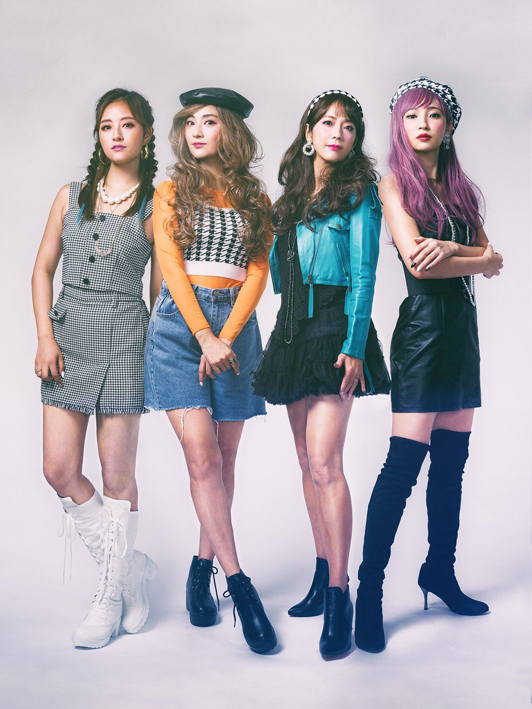 忽滑谷こころ、岩本乃蒼、森富美、畑下由佳（C）日本テレビ