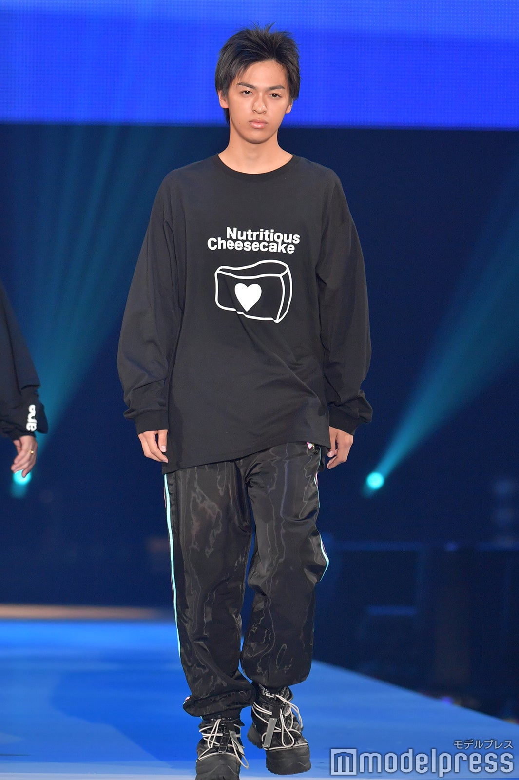 （C）モデルプレス