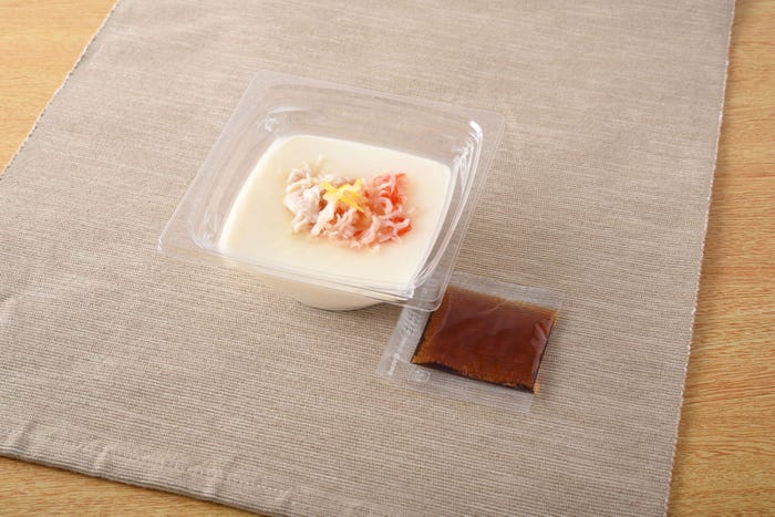 「高知県産ゆず ゆず香るとろ~り豆腐」税込348円(提供画像)