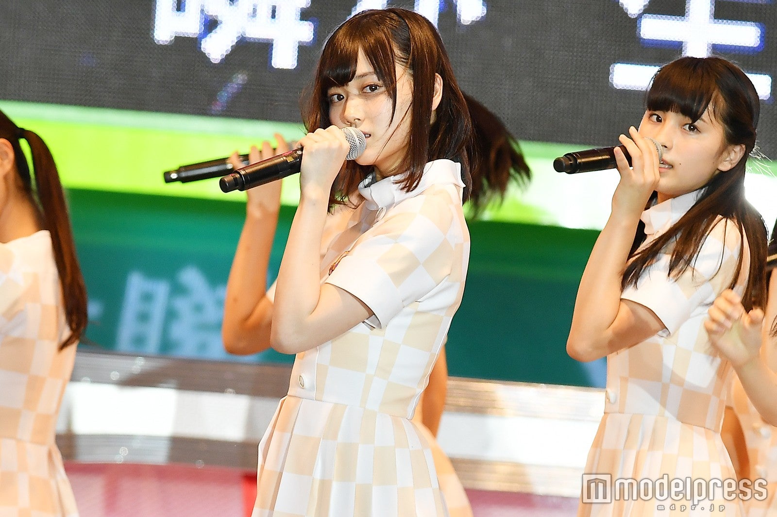 乃木坂46（C）モデルプレス