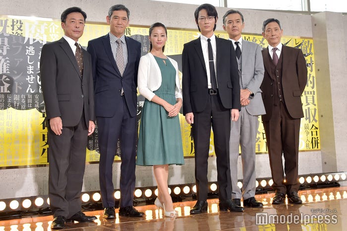 (左から)光石研、杉本哲太、沢尻エリカ、綾野剛、渡部篤郎、小林薫(C)モデルプレス