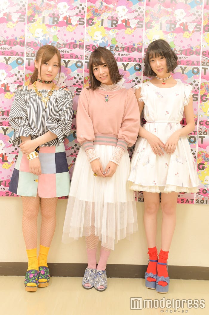 星野みなみ、北野日奈子、堀未央奈(C)モデルプレス