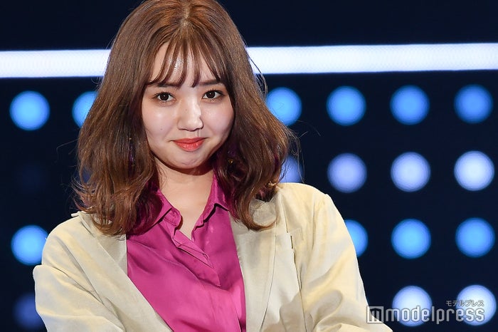 江野沢愛美 美脚際立つディズニーコーデに スタイル超良い 顔小さすぎ と絶賛の声 モデルプレス 江野沢愛美 美脚際立つディズニーコーデに スタイル超良い 顔小さすぎ と絶賛の声 モデルプレス