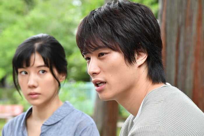 美都（波瑠）、有島（鈴木伸之）の子を妊娠？悪夢は出会った夜から始まっていた…「あなたのことはそれほど」＜第8話